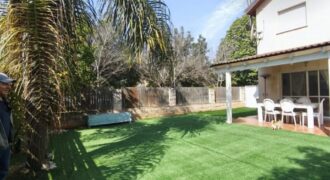 A charming 4-bed with a large private south-west garden